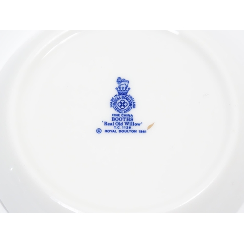 187 - A quantity of assorted blue and white dinner wares to include dinner plates, meat plate, serving dis... 