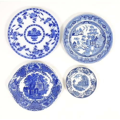 187 - A quantity of assorted blue and white dinner wares to include dinner plates, meat plate, serving dis... 