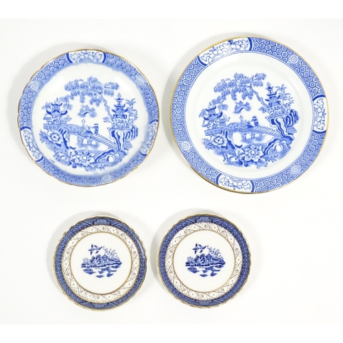 187 - A quantity of assorted blue and white dinner wares to include dinner plates, meat plate, serving dis... 