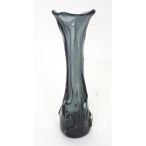 196 - A retro Art glass vase of flared form 14