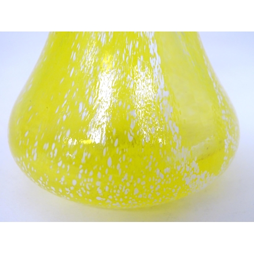 225 - Two items of art glass to include a handkerchief shaped pot and a yellow glass vase. Largest approx.... 