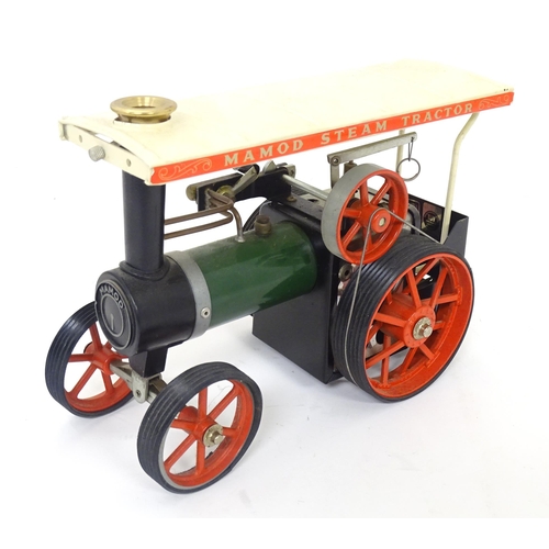 119C - Toys: A Mamod model Steam Wagon SW1, and a Mamod model Steam Tractor TE1A. Both with original boxes.... 