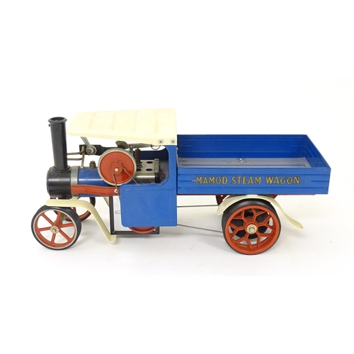 119C - Toys: A Mamod model Steam Wagon SW1, and a Mamod model Steam Tractor TE1A. Both with original boxes.... 