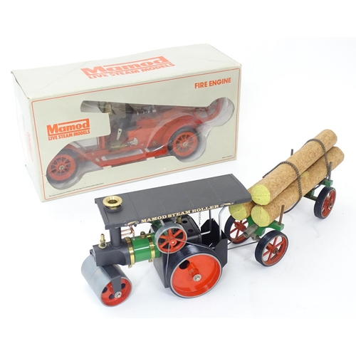 119D - Toys: A Mamod model Live Steam Fire Engine FE1, with original box. Together with a Mamod Lumber Wago... 