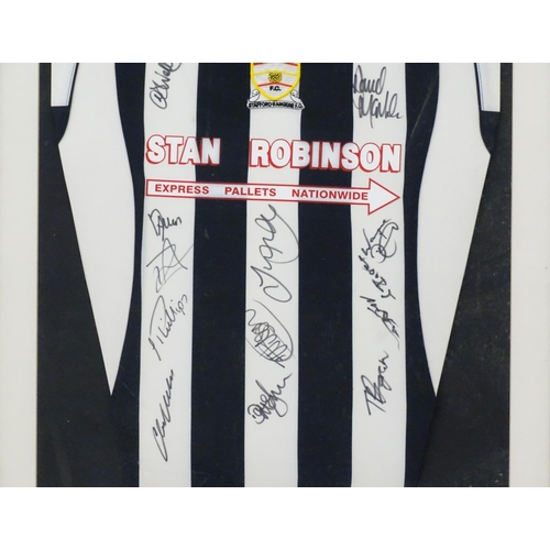 1976 - Football, sporting memorabilia: a modern contemporary framed Stafford Rangers Football Club kit shir... 