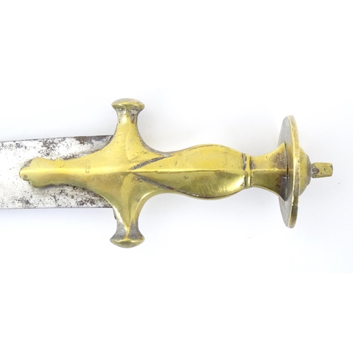 1800 - Militaria / Arms & Armour : a late 19th / early 20thC Indian Talwar sword, the 33