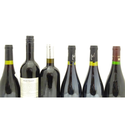 1039 - Red Wine : Six 750ml bottles of red wine comprising two bottles of Jean Didier Pinot Noir 2005, a bo... 