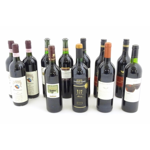 1042 - Red Wine : Twelve assorted 750ml bottles of red wine to include Wyndham Estate Bin 555 Shiraz, Poggi... 