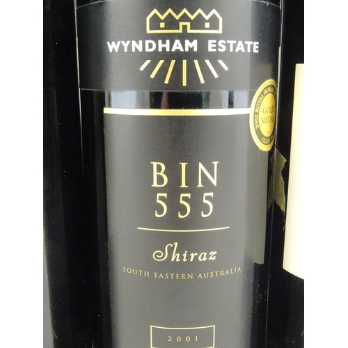 1042 - Red Wine : Twelve assorted 750ml bottles of red wine to include Wyndham Estate Bin 555 Shiraz, Poggi... 