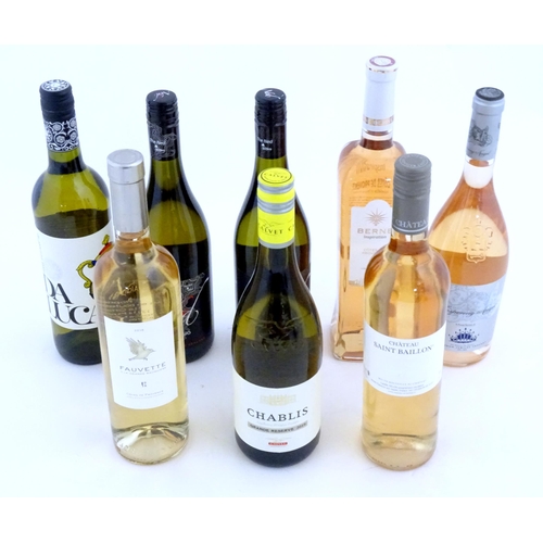 1046 - White / Rose Wine : Eight assorted 750ml bottles of wine to include Whispering Angel rose, Chateau S... 