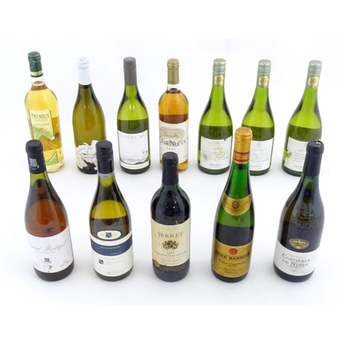 1049 - White Wine : Twelve assorted 750ml bottles of  white wine to include Grand Perdigal Sauvignon Blanc,... 