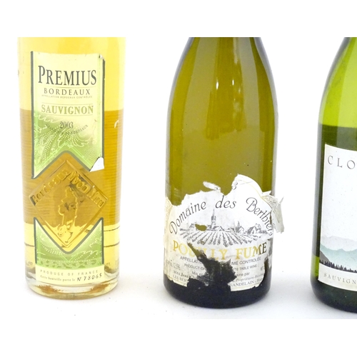 1049 - White Wine : Twelve assorted 750ml bottles of  white wine to include Grand Perdigal Sauvignon Blanc,... 