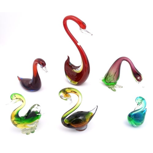 165 - Six assorted art studio glass models of stylised birds to include swans etc. including Murano exampl... 