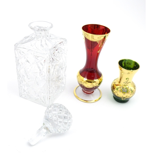 208 - A quantity of assorted glassware to include a cut crystal decanter together with various items of bo... 