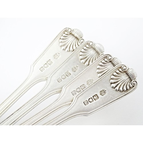 225 - Six silver Fiddle & Shell pattern teaspoons, four hallmarked London 1904, maker Josiah Williams & Co... 