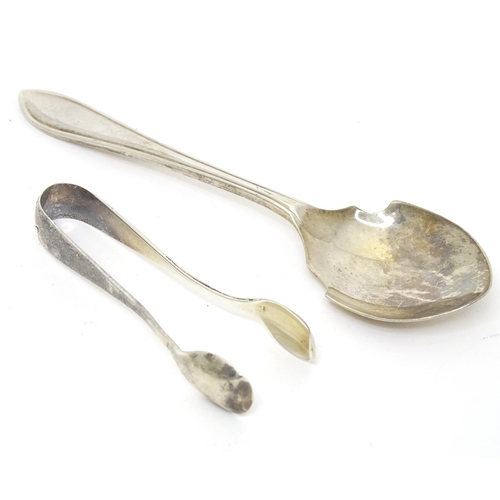 452 - A silver preserve spoon hallmarked Sheffield 1959, maker Viner' Ltd. Together with silver sugar tong... 