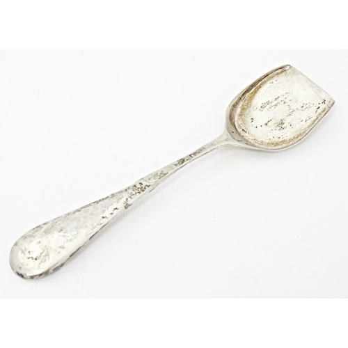 257 - A Continental .800 silver shovel formed spoon with Art Nouveau floral decoration to reverse of handl... 