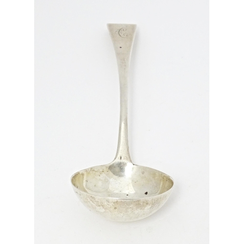 289 - A Geo III silver sauce ladle hallmarked London 1799, maker Solomon & Hougham. Approx. 7 1/4