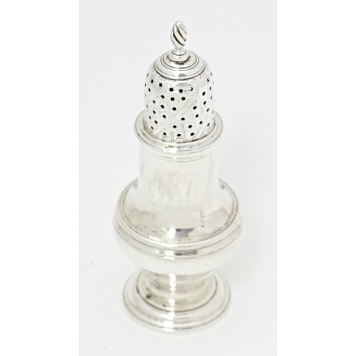 309 - A Geo III silver pepperette / sugar sifter, hallmarked London 1765, maker Richard Palmer. Approx. 5