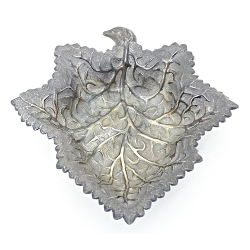 314 - A silver dish of leaf form hallmarked Sheffield 1903, maker Martin, Hall & Co. Approx. 6 1/4