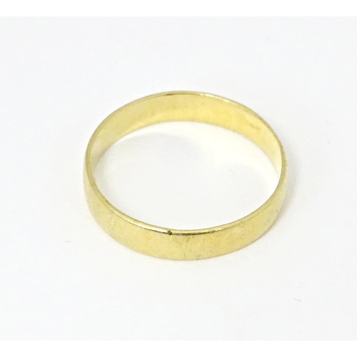 604 - A 18ct gold ring. Ring size approx. U