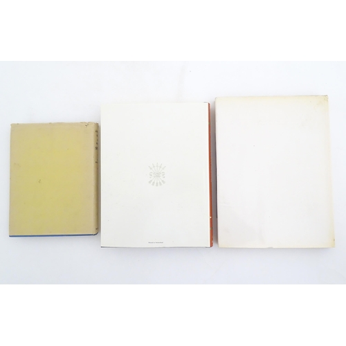 852 - Books: Three assorted books comprising Antique Blue and White Spode, by Sydney B. Williams, 1943; To... 