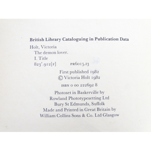 922 - Books: Three assorted books comprising More Than Somewhat, edited by E. C. Bentley, 1937; The World'... 