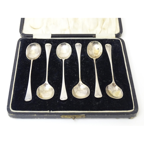 502 - A set of six silver coffee spoons, hallmarked Birmingham 1929, maker A. J. Bailey. Approx. 3 1/2