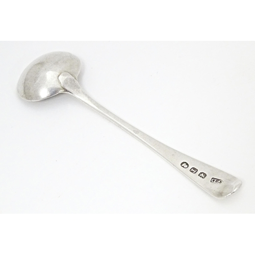 364 - A Geo III silver Fiddle pattern salt spoon, hallmarked London 1814, maker George Day. Approx. 4