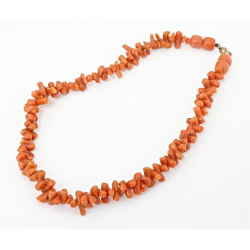 732 - A coral bead choker / anklet approx 12