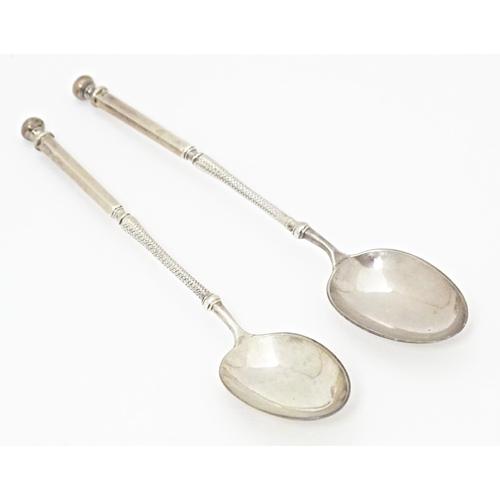 442 - Two Victorian silver teaspoons hallmarked Sheffield 1881, maker Sibray Hall & Co. 4 1/2