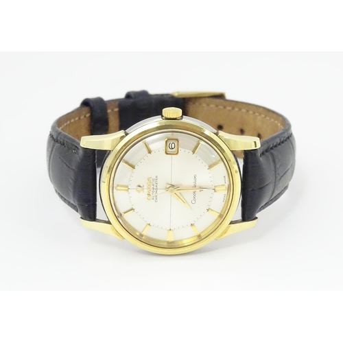 781 - An Omega Constellation automatic chromometer wrist watch, with gilt batons and date aperture at 3. D... 