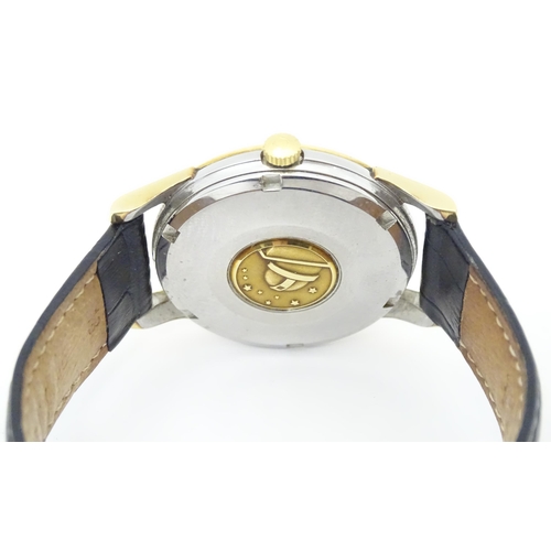 781 - An Omega Constellation automatic chromometer wrist watch, with gilt batons and date aperture at 3. D... 