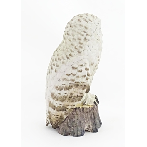 130 - A Royal Meridian Noritake model of an owl. Marked under. Approx. 8 1/4