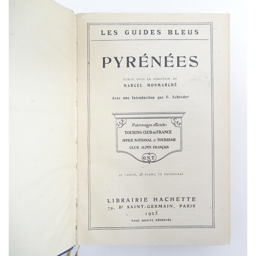 949 - Books: a quantity of early to mid 20thC Baedeker's travel guides, including London and it's Environs... 