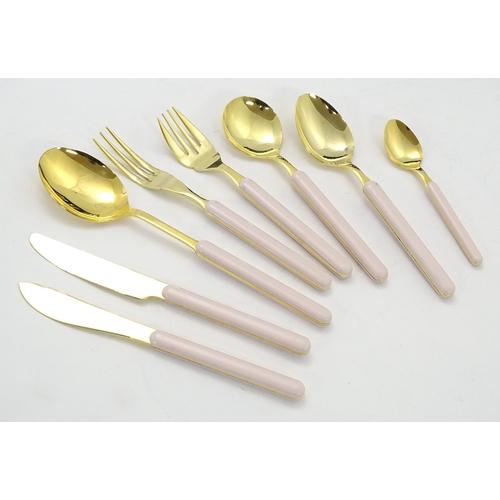 529 - A Viners Goldblaze 6- place cutlery / flatware set comprising knives, forks, spoons etc . ( 44pc)