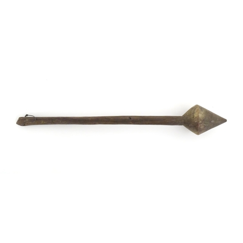 1042 - Ethnographic / Native / Tribal: An African club / knobkerrie with pointed head. Approx. 24