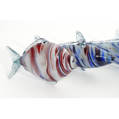 213 - Eleven assorted 20thC Romanian glass fish, each approx 12 1/4