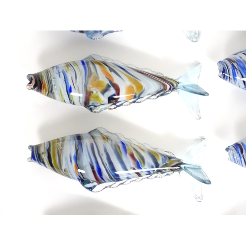 214 - Fourteen assorted 20thC Romanian glass fish, each approx 12 1/4