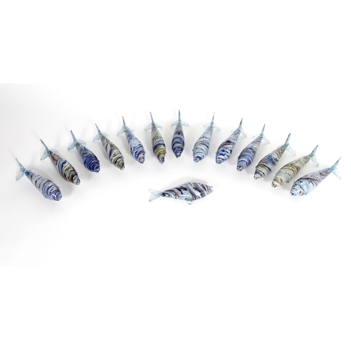 214 - Fourteen assorted 20thC Romanian glass fish, each approx 12 1/4