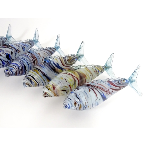 214 - Fourteen assorted 20thC Romanian glass fish, each approx 12 1/4