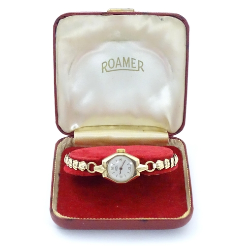 776 - A 9ct gold cased Roma wrist watch hallmarked Birmingham 1957