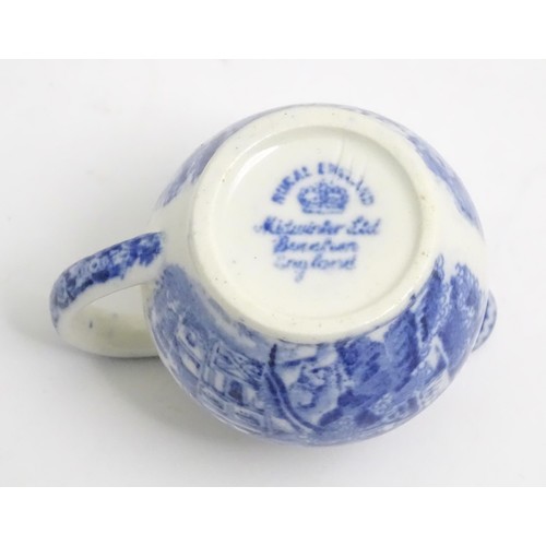 160 - Four items of blue and white ceramics, to include a Copeland Spode plate decorated in the Italian pa... 