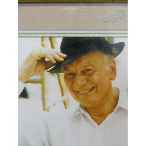 330 - A photograph of actor John Gielgud with autograph / signature below. Together with a monochrome phot... 
