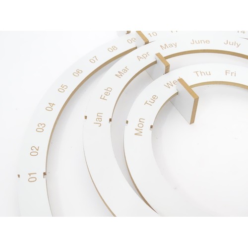 351 - A Sebastian Bergne ring calendar