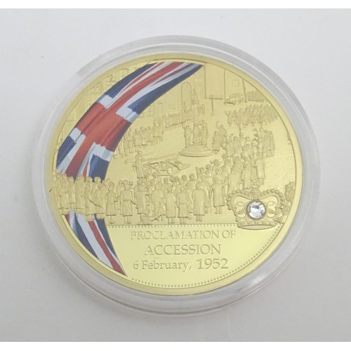 406 - Commemorative coins, including five Great War 1914-18 and another for Queen Elizabeth II proclamatio... 