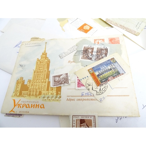 471 - Stamps : A quantity of postage stamps, British Empire and world c.1950 - 1980