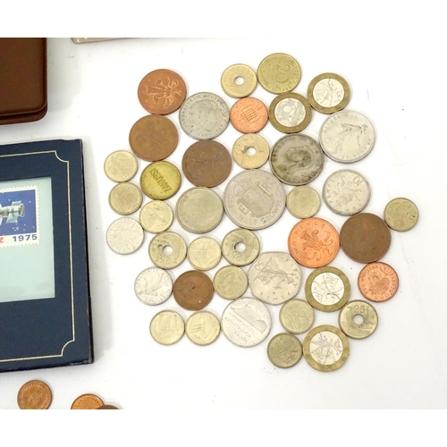 468 - A quantity of assorted banknotes and coins, including a framed presentation set entitled 'British Ba... 