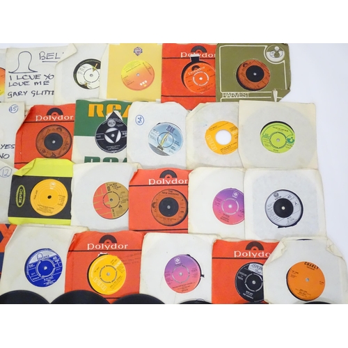 600 - A quantity of assorted mid to late 20thC vinyl records, including five picture-sleeve Elvis Presley ... 