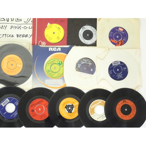 600 - A quantity of assorted mid to late 20thC vinyl records, including five picture-sleeve Elvis Presley ... 